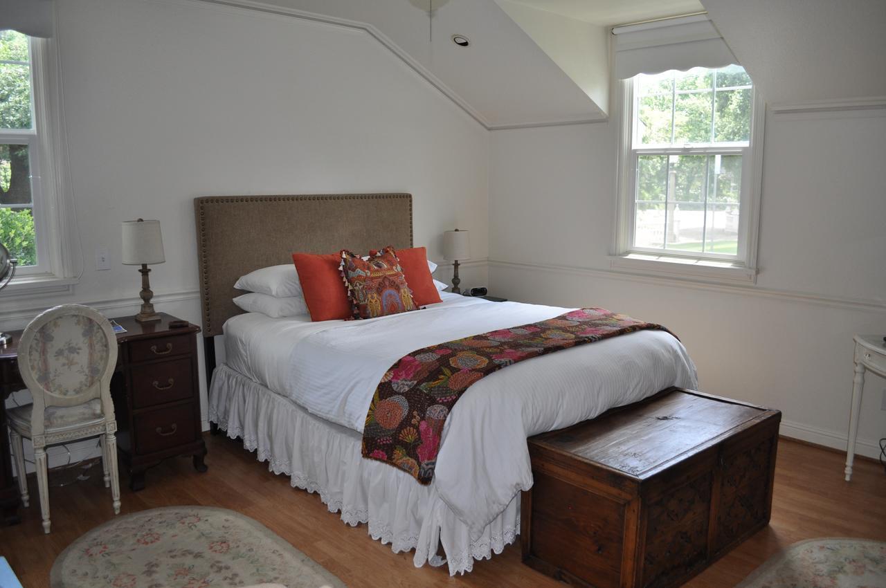 Bear Creek Inn Мерсед Экстерьер фото